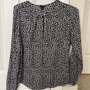 Ann Taylor print blouse - great condition